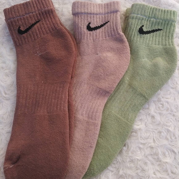 Custom Nike Socks 3pk. - Picture 8 of 8